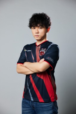 ꡼ No.026Υͥ / ץ󡤡ॷ祦2025׽Ÿ3Ƥȯɽơ٥ȤۿȤΥ塼򥢥ʥ