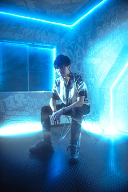 画像ギャラリー No.032のサムネイル画像 / 「プリッとプリズナー」,12月25日発売。食う,寝る,出すをテーマに動物チームとロボットチームに分かれて戦う非対称型対戦ゲーム