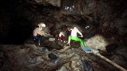 ���������꡼ No.001�Υ���ͥ������ / �ܻؤ����ϲ�1000�᡼�ȥ��̤�Τ�������PC�����귡�ꥲ�����Keep Digging��9���ܤ�Steam�ǥ�꡼��������8�ͤǤΥޥ���ץ쥤���б�