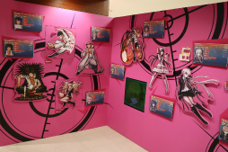 画像ギャラリー No.008のサムネイル画像 / 「ダンガンロンパ15周年記念展」が3月16日まで東京・上野にて開催中。シリーズならではのギミックが施された,ファン必見の展示が満載