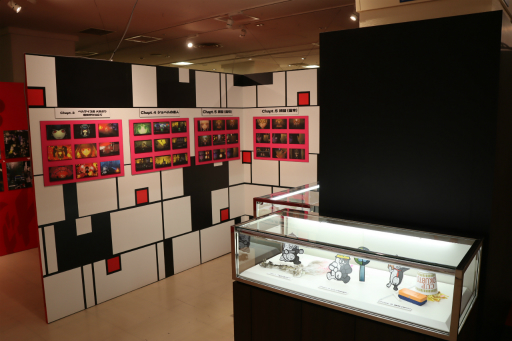 画像ギャラリー No.029のサムネイル画像 / 「ダンガンロンパ15周年記念展」が3月16日まで東京・上野にて開催中。シリーズならではのギミックが施された,ファン必見の展示が満載