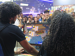 ꡼ No.003Υͥ / ҡ臘ȥ꡼ޤθPvPѥȯΥХ󥷥塼UniqKillerUrban Shooter