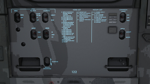 画像ギャラリー No.040のサムネイル画像 / 膨大な数のスイッチや計器におののく。「Reentry - A Space Flight Simulator」で，アポロ宇宙船の操縦（のごく一部）を体験してみた