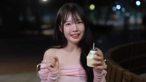 画像ギャラリー No.001のサムネイル画像 / 実写恋愛シム「シーッ、美少女撮影中!」,Steamでリリース。「まさか!下宿生が 美女ですって?」シリーズで知られるStorytacoの新作