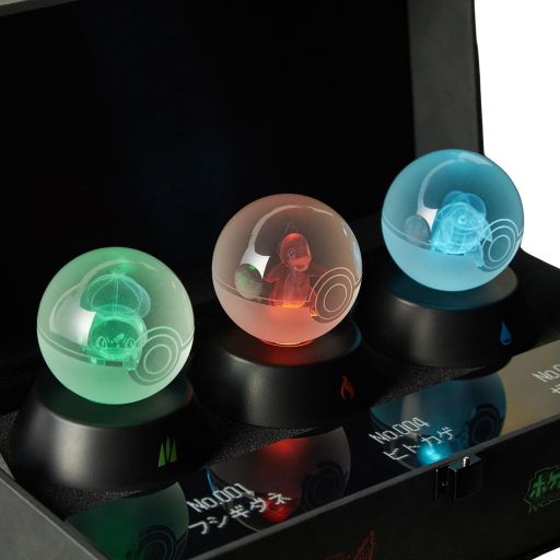 画像ギャラリー No.004のサムネイル画像 / 「ポケットモンスター ファイアレッド・リーフグリーン」の特別版，受注受付を本日18：00から開始。ガラス製のオブジェセットが付属