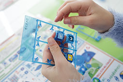 画像ギャラリー No.020のサムネイル画像 / 「BANDAI TABLETOP GAMES」が始動。第1弾はサイコロポケモンバトル「プラコロ」とミニチュアボードゲーム「GUNDAM ASSEMBLE」