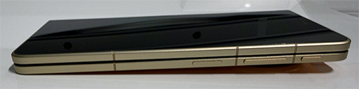 画像ギャラリー No.012のサムネイル画像 / OPPOの新型折りたたみスマホ「Find N6」を実機でチェック。本当に折り目は目立たないのか