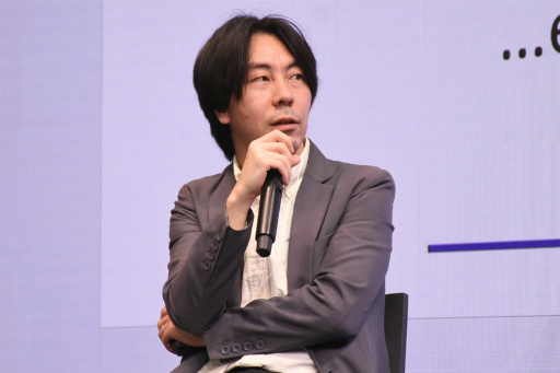 ꡼ No.005Υͥ / ѥ֥åϡǥΤɤ򸫤ƷΤҤθ򤬽Ҥ٤줿̲ݡȡIDC2025