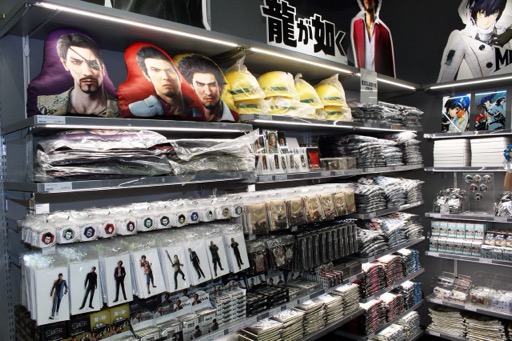 画像ギャラリー No.018のサムネイル画像 / 「SEGA STORE TOKYO」オープニングセレモニーをレポート。店舗限定アイテムも含め多彩なラインナップに注目だ