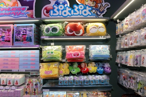 画像ギャラリー No.026のサムネイル画像 / 「SEGA STORE TOKYO」オープニングセレモニーをレポート。店舗限定アイテムも含め多彩なラインナップに注目だ