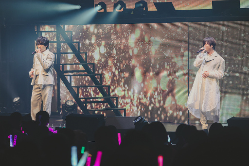 ꡼ No.001Υͥ / UniteUp!׹Ʊ饤֡sMiLea LIVE -Fly into the Uni:Birth-ץݡȡ˥2Фƴ¿ɥץȡɤܵ