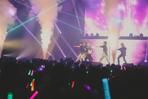 ꡼ No.004Υͥ / UniteUp!׹Ʊ饤֡sMiLea LIVE -Fly into the Uni:Birth-ץݡȡ˥2Фƴ¿ɥץȡɤܵ