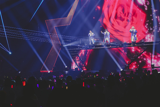 ꡼ No.010Υͥ / UniteUp!׹Ʊ饤֡sMiLea LIVE -Fly into the Uni:Birth-ץݡȡ˥2Фƴ¿ɥץȡɤܵ