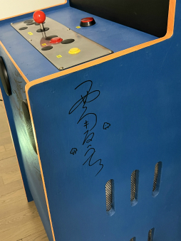 ���������꡼ No.015�Υ���ͥ������ / ��Ω�����Ѵۤǳ�����Ρ֤Τ����� ������!! �ޥ󥬡����˥ᡦ������Ÿ in Tokyo 2025�פ��ݡ��ȡ�ʸ����̤��ؤĤʤ���ߤ˿���Ƥ���