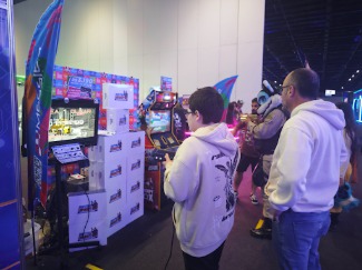 ꡼ No.013Υͥ / Brazil Game Show 2025׳롪ȯɽȤ֥๥ΤΤפפȤäʷϵ30ͤΥե򤪤Ƥʤ