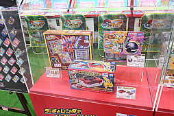 画像ギャラリー No.007のサムネイル画像 / 「アミューズメント エキスポ 2025」レポート。60周年を迎えたクレーンゲームは大人気,それに合わせて会場の雰囲気も様変わり