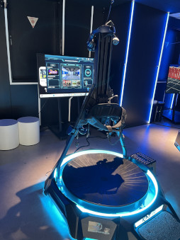 ���������꡼ No.008�Υ���ͥ������ / �ǿ�����VR��ԥǥХ������б���������ӥ���������VR Zombie Smasher�ס��������¤Ρ�ZEXAVERSE TOKYO�פ�6��28���˲�Ư����