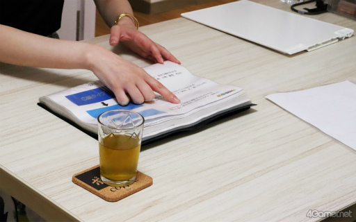 ���������꡼ No.006�Υ���ͥ������ / �ȿ䤷���ɤ�����ˤ��������������Τ���Υѡ����ʥ륫�顼���ǥ������characolo���θ���ݡ��ȡ����󥿥ӥ塼