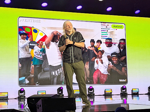 ꡼ No.010Υͥ / TwitchCon 2025׳š10ǯޤǰ٥Ȥǡ֥ǥ奢եޥåۿפ֥ȥå׵ǽפʤɤ򥢥ʥ