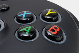 画像集 No.016のサムネイル画像 / 【PR】LED＆背面ボタン装備のPC＆Xbox用ゲームパッド「PowerA スペクトラ インフィニティ」は，8000円で買えるお買い得なゲームパッドだ