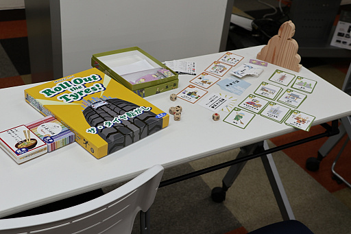 ���������꡼ No.008�Υ���ͥ������ / �롼����Υ���ϡ֥�å������ס����ʥ��������೫ȯ�Υݥ���Ȥ����⤵�줿�֥����ߥե������ͥåȥ�� ��4���ٶ���פ��ݡ���