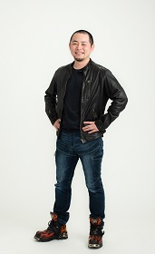 ���������꡼ No.483�Υ���ͥ������ / ������ȳ���165�ͤ�2022ǯ�򿶤��֤ꡤ��ǯ�ؤ�������롣ǯ������Υ����Ƚ����