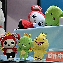 ���������꡼ No.126�Υ���ͥ������ / �־����ν�����NIKKE�פ�֥���̼ �ץ�ƥ��������ӡ��פΥ��å��⡣����72��ץ饤���ե����ץե��ȥ�ݡ���