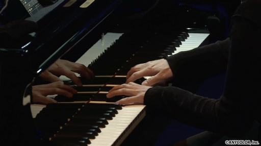 画像ギャラリー No.007のサムネイル画像 / 「Nornis Orchestra Live『Concerto di luce』」レポート。生演奏と歌唱が織りなす,彼女たちの優美な世界観