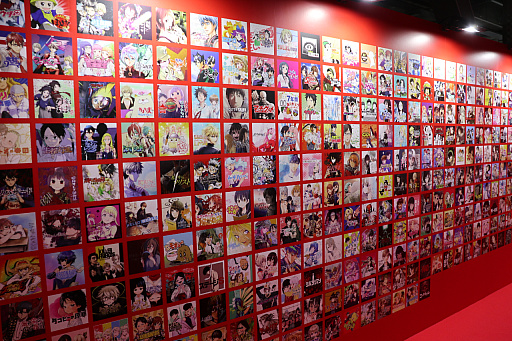 画像ギャラリー No.005のサムネイル画像 / 「少年ジャンプ+展」が東京・天王洲にて開催中。数々の人気作品を輩出しているマンガ誌アプリの10年を堪能できた内覧会をレポート