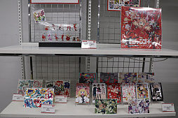 画像ギャラリー No.037のサムネイル画像 / 「少年ジャンプ+展」が東京・天王洲にて開催中。数々の人気作品を輩出しているマンガ誌アプリの10年を堪能できた内覧会をレポート