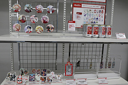 画像ギャラリー No.038のサムネイル画像 / 「少年ジャンプ+展」が東京・天王洲にて開催中。数々の人気作品を輩出しているマンガ誌アプリの10年を堪能できた内覧会をレポート