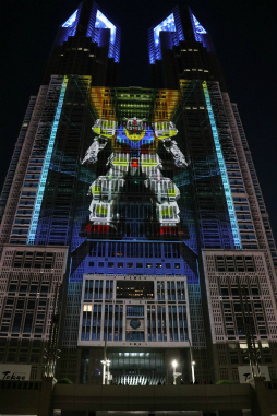 ���������꡼ No.008�Υ���ͥ������ / �����ģ�����̤򥬥���ब�Ĳ�̵�Ԥ����Ӳ�롣�ץ������������ޥåԥ󥰡�TOKYO Night & Light�פˤơ���TOKYO GUNDAM IN THE FUTURE�׾����