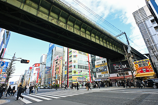 画像ギャラリー No.004のサムネイル画像 / スーパーポテト10時間「秋葉原 都会に眠る思い出に」by 4Gamer