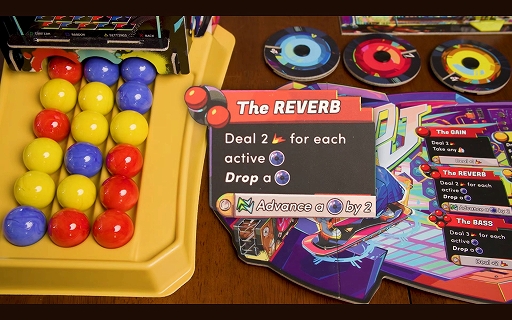 画像ギャラリー No.005のサムネイル画像 / マーブルを揃えて消し，必殺技を放て！ 落ちものパズルと対戦格闘を組み合わせたボードゲーム「Re;MATCH」のクラファンを実施中