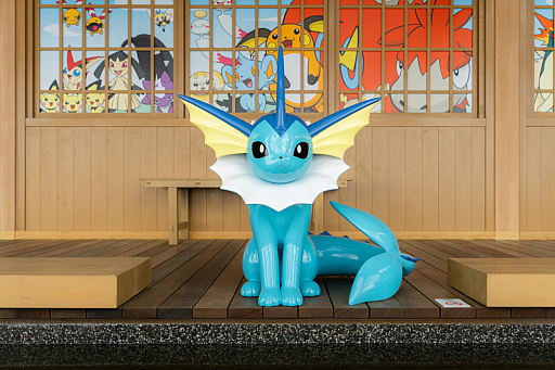 画像ギャラリー No.007のサムネイル画像 / ポケモンたちと足湯でゆったり。石川県・和倉温泉で「わくらポケモン足湯」がオープン。七尾湾を一望できる無料の足湯