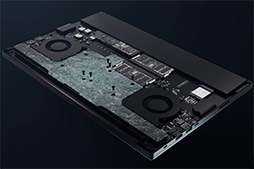 画像集#009のサムネイル/【PR】RazerのハイエンドノートPC「Razer Blade 15」は，ノートPC最強GPUと4K/144Hz液晶パネルでどんな用途も快適だ