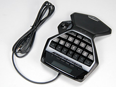 画像集#013のサムネイル/「G13 Advanced Gameboard」レビュー(1)機能編。驚くべき完成度だが,注意すべきポイントも