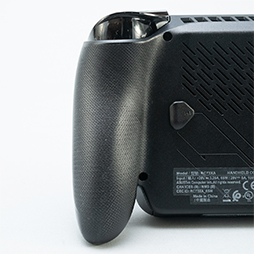 画像ギャラリー No.005のサムネイル画像 / 期待の携帯型ゲームPC「ROG Xbox ALLY」テストレポート。Xbox由来のグリップと全画面UIで使い勝手はどう変わった?