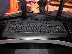 TGS 2009ǽ⹽¤˹롣ͽ۰ʾ˥ФäAlienwareΥޡPC