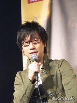 画像ギャラリー No.007のサムネイル画像 / 小島秀夫監督が世界を回る！　「メタルギア」シリーズ最新作の発売を記念してスタートした「METAL GEAR SOLID PEACE WALKER WORLD TOUR 2010」初日の模様をレポート