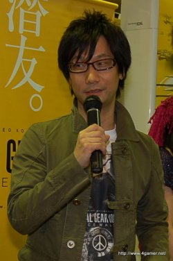 画像ギャラリー No.046のサムネイル画像 / 小島秀夫監督が世界を回る！　「メタルギア」シリーズ最新作の発売を記念してスタートした「METAL GEAR SOLID PEACE WALKER WORLD TOUR 2010」初日の模様をレポート