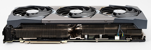 画像集#007のサムネイル/【PR】MSIの「GeForce RTX 3090 SUPRIM X 24G」は，GeForce史上最強のGPUから高性能を引き出せる大型クーラーが魅力のカードだ