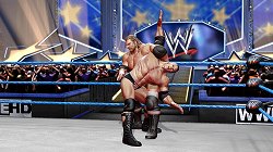 WWE All StarsפPS32011ǯ7ܤȯ䡣Ķ30̾Υѡ쥸ɤо