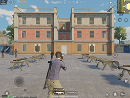 画像ギャラリー No.049のサムネイル画像 / 開いた状態で4：3画面のスマートフォンでゲームはどうなる？ Galaxy Z Fold8＆Galaxy Z Fold8 Ultraをテスト