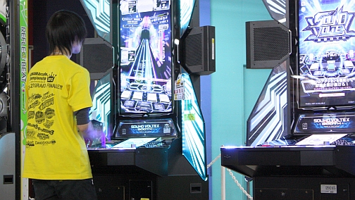 #015Υͥ/USTREAM1ͰʾǮKONAMI Arcade Championship 2012׺ǽѡץ쥤³Фͯݡ