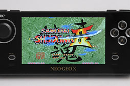 画像ギャラリー No.012のサムネイル画像 / ネオジオを現代に蘇らせる「NEOGEO X」は買いか。使い勝手からその正体まで徹底解剖