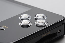 画像ギャラリー No.017のサムネイル画像 / ネオジオを現代に蘇らせる「NEOGEO X」は買いか。使い勝手からその正体まで徹底解剖