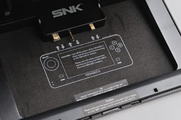 画像ギャラリー No.031のサムネイル画像 / ネオジオを現代に蘇らせる「NEOGEO X」は買いか。使い勝手からその正体まで徹底解剖