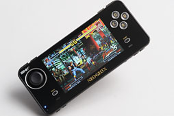 画像ギャラリー No.047のサムネイル画像 / ネオジオを現代に蘇らせる「NEOGEO X」は買いか。使い勝手からその正体まで徹底解剖