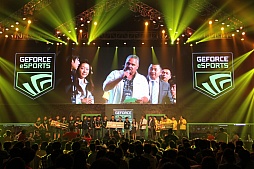 2013 GeForce eSportsפͤݡȡNVIDIAǮդΥץ쥤䡼ä